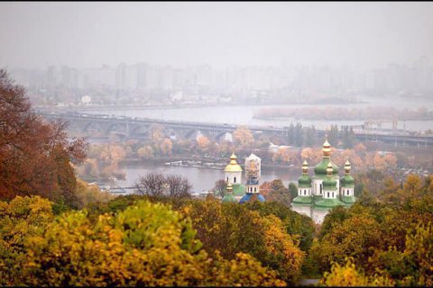В воскресенье в Украине без существенных осадков и до +15