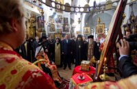 Янукович відкрив відроджене подвір'я монастиря