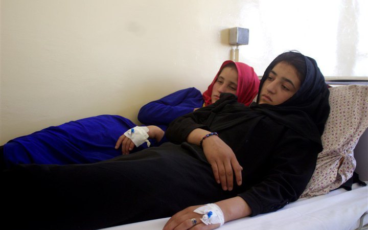 В Афганістані унаслідок отруєння госпіталізували близько 60 школярок