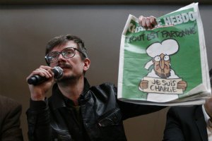 Автор карикатуры на пророка Мухаммеда решил уйти из Charlie Hebdo