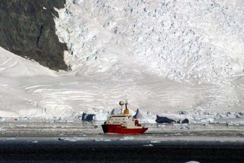 ПАР хоче досліджувати Антарктику за допомогою українського криголама "Джеймс Кларк Росс"