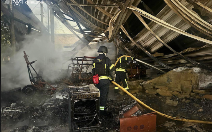 Чотири райони Київської області постраждали внаслідок нічної атаки