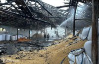 На Чернігівщині росіяни пошкодили елеватор, де зберігалося зерно