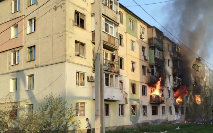 У Павлограді внаслідок удару дрона пошкоджено будинок. Убиті 3 людей, є поранені (оновлено)