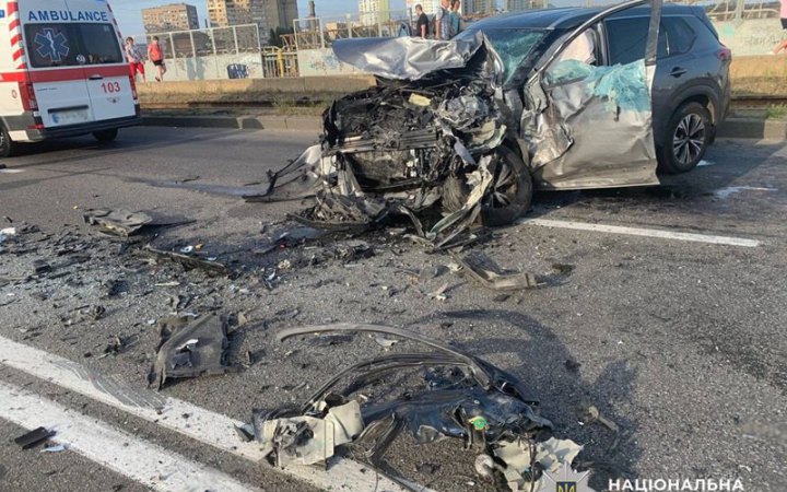 ​У Києві в ДТП за участі двох легковиків загинули дві людини, ще три постраждали