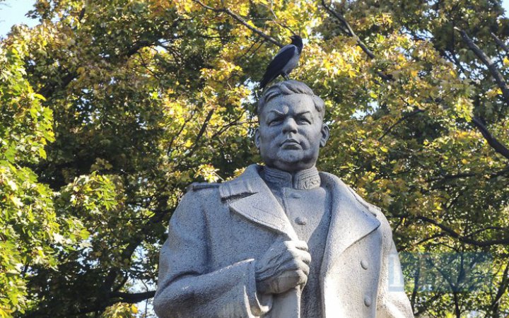 ​Експертна комісія Мінкультури рекомендувала демонтувати пам'ятник Ватутіну в Києві