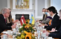 Президент Латвії зустрівся із представниками восьми організацій української діаспори