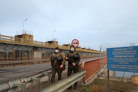 Нацгвардия усилила охрану Каховской ГЭС 