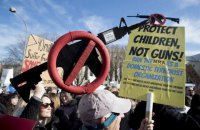 В Вашингтоне собралась многотысячна акция за ограничение продажи оружия