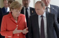 Путин и Меркель обсудили минские соглашения и нормандский процесс