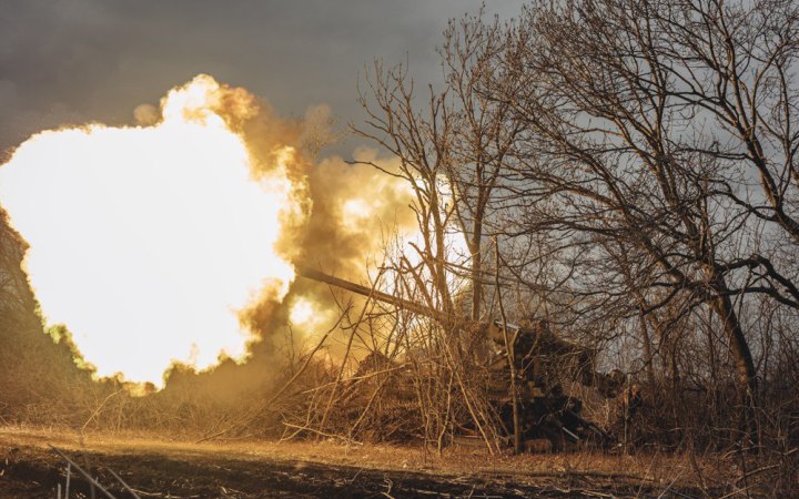 Українські артилеристи знищили польовий склад окупантів