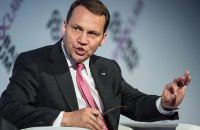 Польський віцепрем'єр назвав лідера опозиції "покидьком"