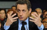 Саркози требует ввести санкции против Ливии
