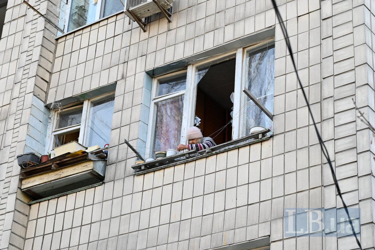 Наслідки обстрілу Шевченківського району Києва після нічної атаки РФ, 14 листопада 2025