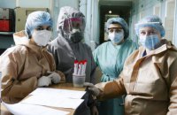 В Украине количество инфицированных коронавирусом в сутки снова превысило 800