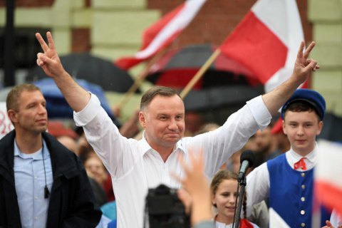 Польща звинуватила Німеччину у втручанні в президентські вибори