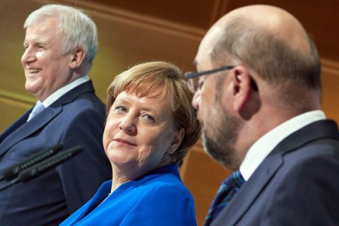 Учасники коаліційних переговорів у Німеччині досягли компромісу стосовно біженців