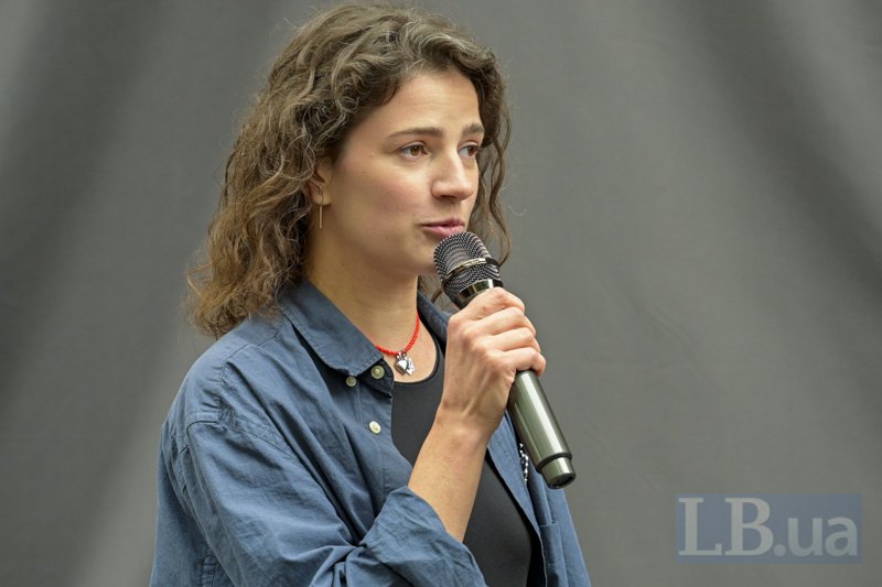 Олена Зарецька (художниця та онука Горської). 