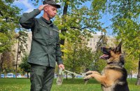 ​У Харкові службових собак Нацгвардії нагородили медалями "За віддану службу"