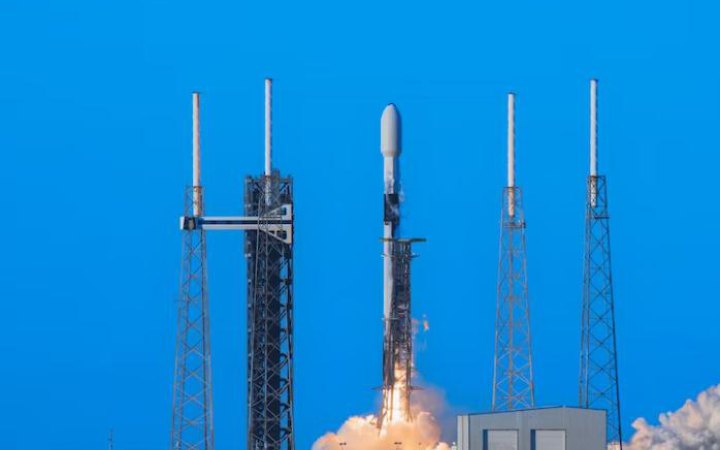 США запустили шість нових супутників для військових потреб