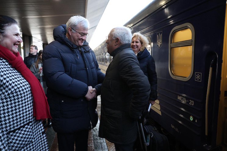 Антоніу Кошта прибув до Києва 