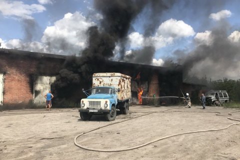 В Харьковской области во время тушения пожара взорвались канистры с топливом