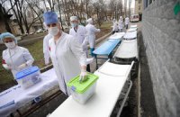 В Украине острый дефицит медсестер