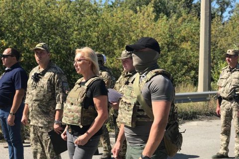 Украина забрала из ОРЛО 54 заключенных