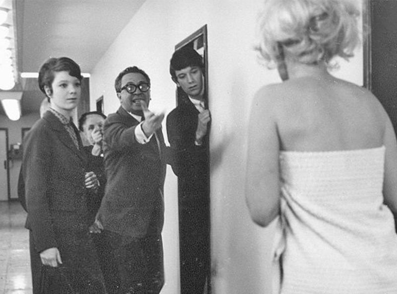 Кадр з фільму «Один чоловік і його будинок» 