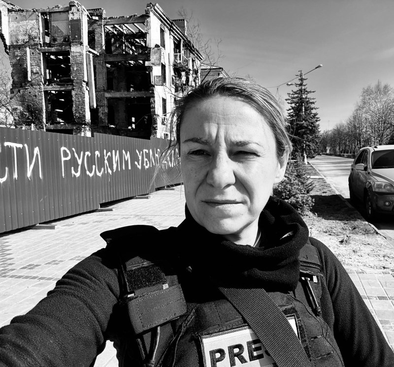 Італійська журналістка Марта Серафіні під час відрядження в Україну