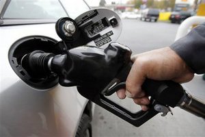 В одном из эмиратов ОАЭ начался бензиновый кризис