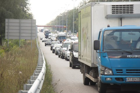 "Укравтодор" предупредил об угрозе срыва строительства развязок на Житомирской трассе