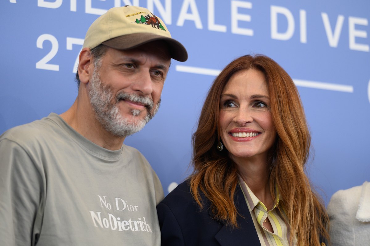 Лука Гуаданьїно і Джулія Робертс під час фотосесії на Венеціанському бієнале