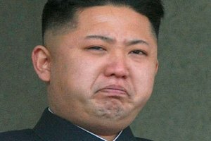 Лидер Северной Кореи оказался троечником и прогульщиком