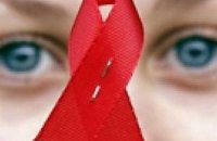 Киевская власть подключит школьников к вопросу СПИДа