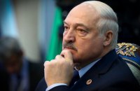 Вийти сухим із води: режим Лукашенка і російсько-українська війна