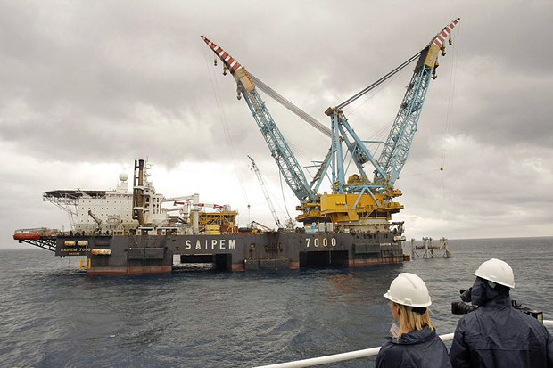 Строительство платформы Castor, хранилища природного газа в Валенсийском заливе Средиземного моря в 20 километрах от берега
города Винарос, Испания