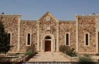 Боевики ИГ бульдозерами разрушили монастырь V века в Сирии