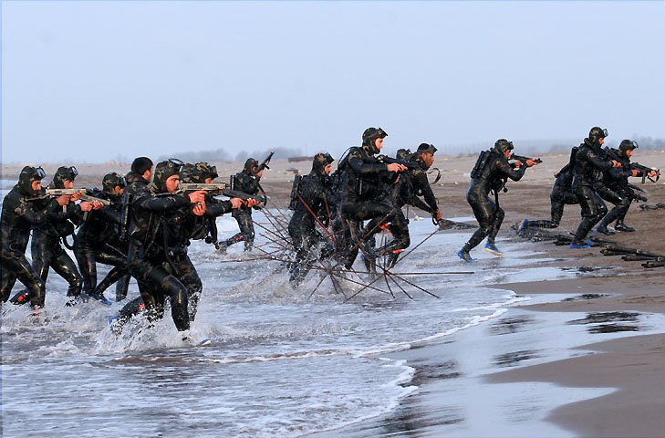 Морський спецназ КВІР під час тренувань.