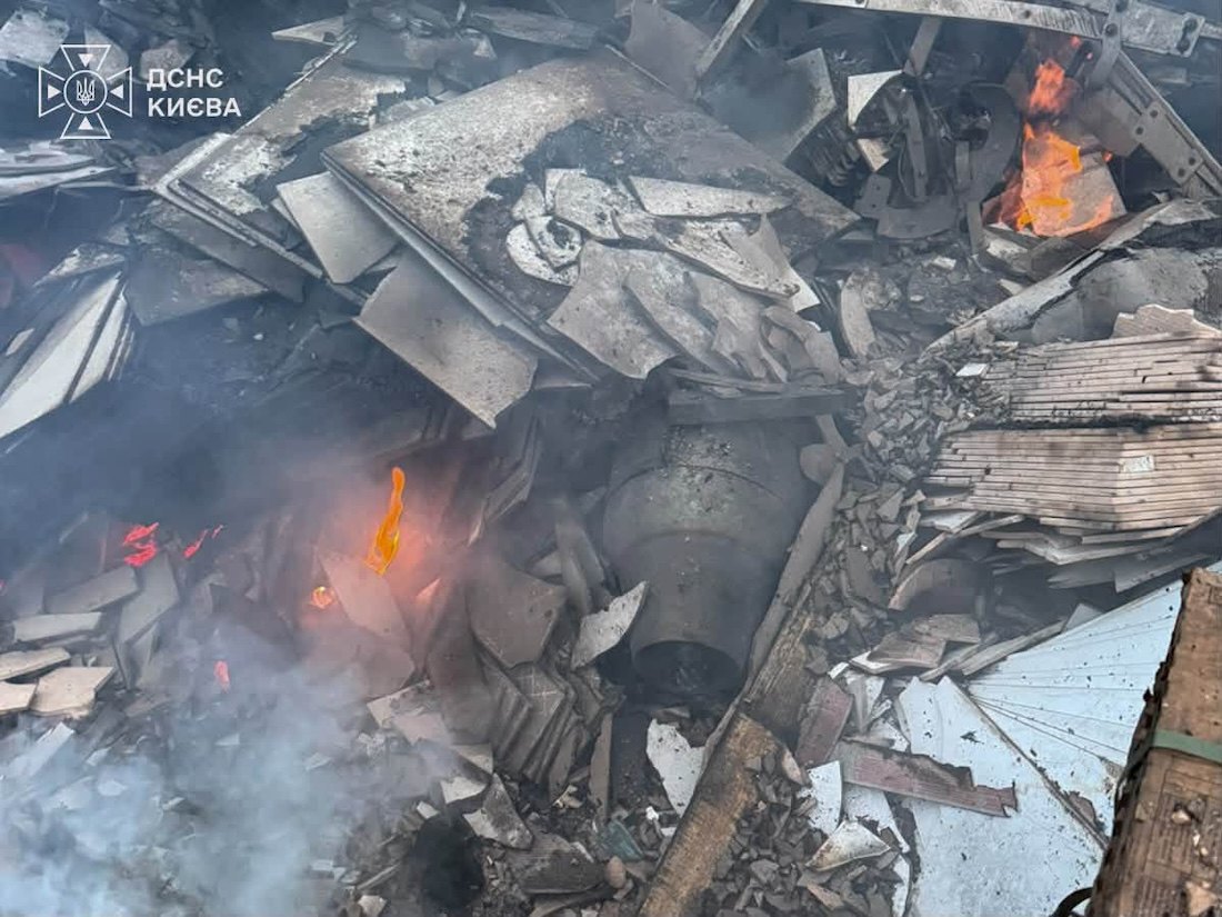 Загоряння в Голосіївському районі 