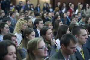 Табачник отменит объединение вузов в Закарпатский университет