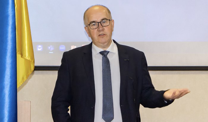  Володимир Курпіта 