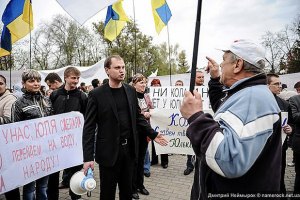 В БЮТ заявили о нападении на сторонников Тимошенко под харьковским судом