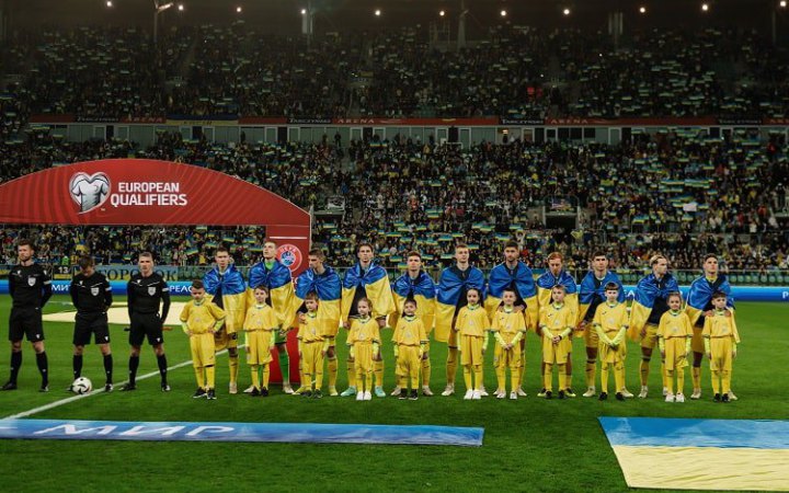 Національна збірна України з футболу підніметься у рейтингу ФІФА 