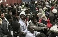 Сотни мигрантов пытались прорваться в испанский город