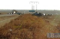 Один військовий загинув і трьох поранено на українському блокпосту біля Донецька