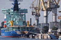 Новий російський буксир затонув у Санкт-Петербурзі під час добудови