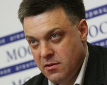 КС превратился в "универсальное оружие" в руках режима Януковича, - Тягнибок
