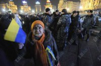 У Попова не против, чтобы на Майдане походили с оранжевыми ленточками