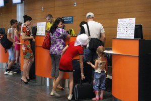 Донецкий аэропорт за год увеличил пассажиропоток почти на 9%